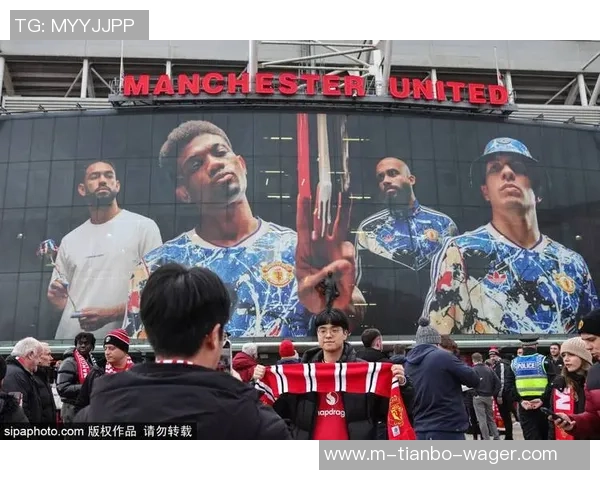 足球周刊性感足球热潮来袭探索球场背后的魅力与激情 足球周刊性感足球热潮来袭探索球场背后的魅力与激情