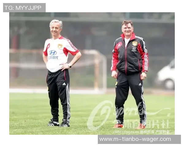 豪门足球风云阿尔法揭示顶级联赛背后的荣耀与挑战 豪门足球风云阿尔法揭示顶级联赛背后的荣耀与挑战